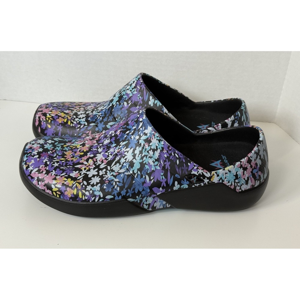 Anywear Journey Women's‎ 11 Multicolor Floral Nursing Oil & Slip Resistant Shoes